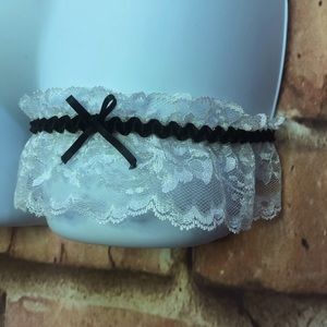 White & Black Thigh Garter